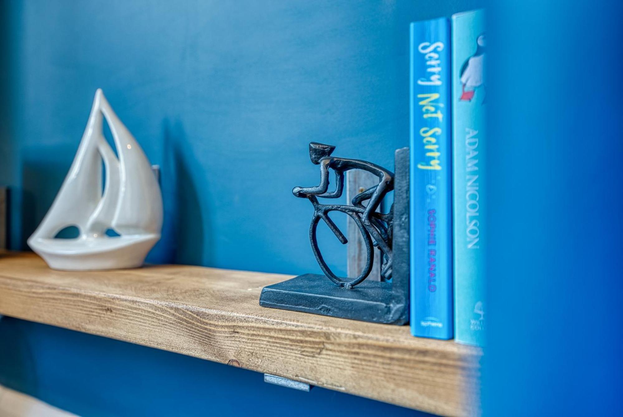2 Bedrooms Modern, Stunning & Stylish Contractor House, Prime Portsmouth Location With Free Parking Permit, Summer Special Offer!! - By Blue Puffin Stays Экстерьер фото