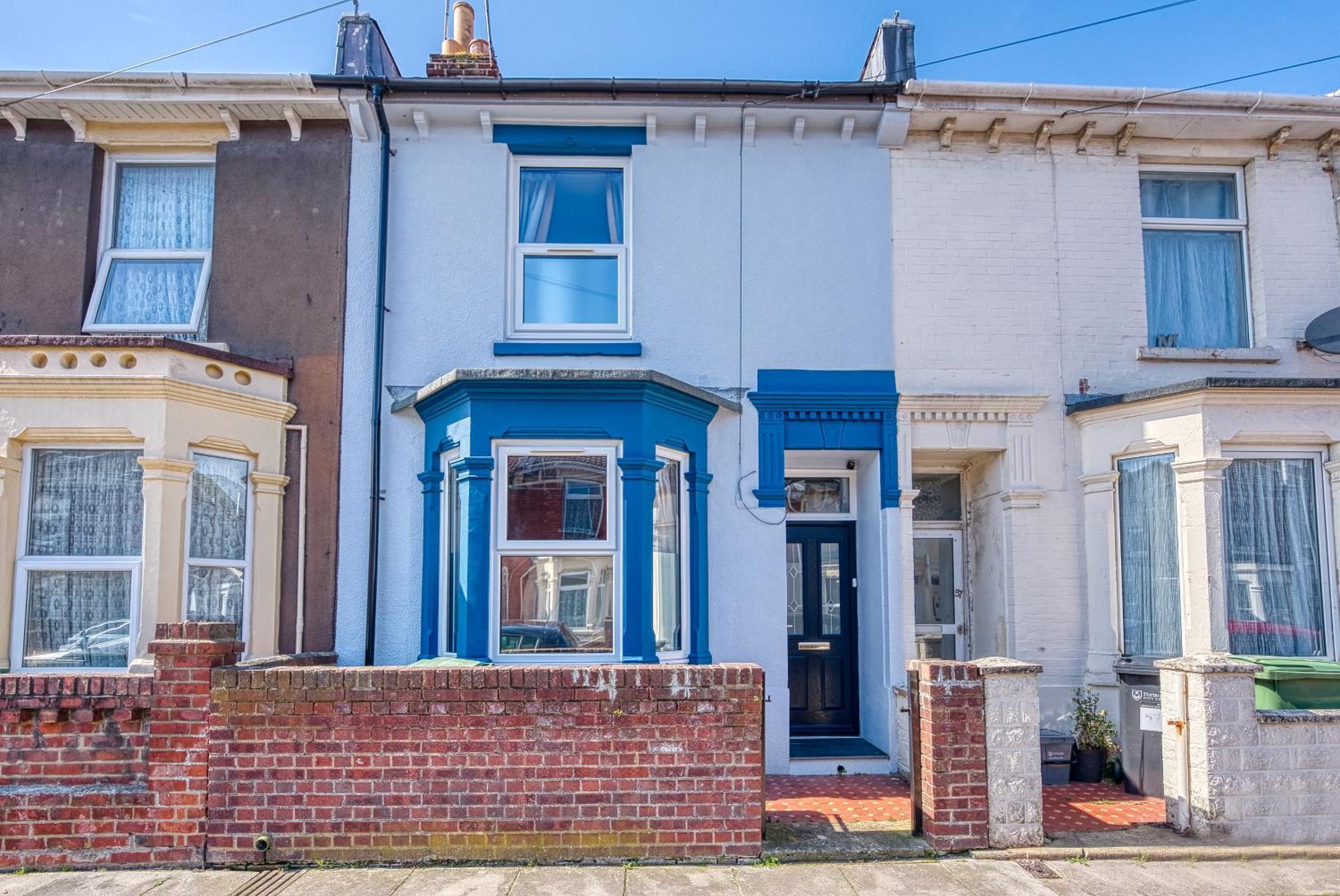 2 Bedrooms Modern, Stunning & Stylish Contractor House, Prime Portsmouth Location With Free Parking Permit, Summer Special Offer!! - By Blue Puffin Stays Экстерьер фото