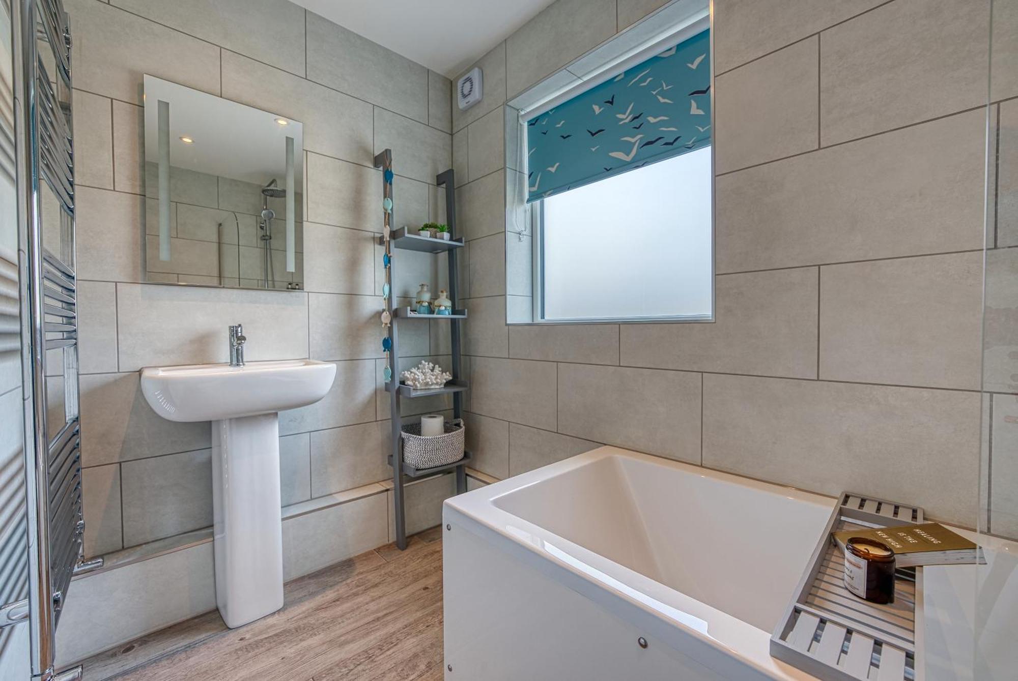 2 Bedrooms Modern, Stunning & Stylish Contractor House, Prime Portsmouth Location With Free Parking Permit, Summer Special Offer!! - By Blue Puffin Stays Экстерьер фото